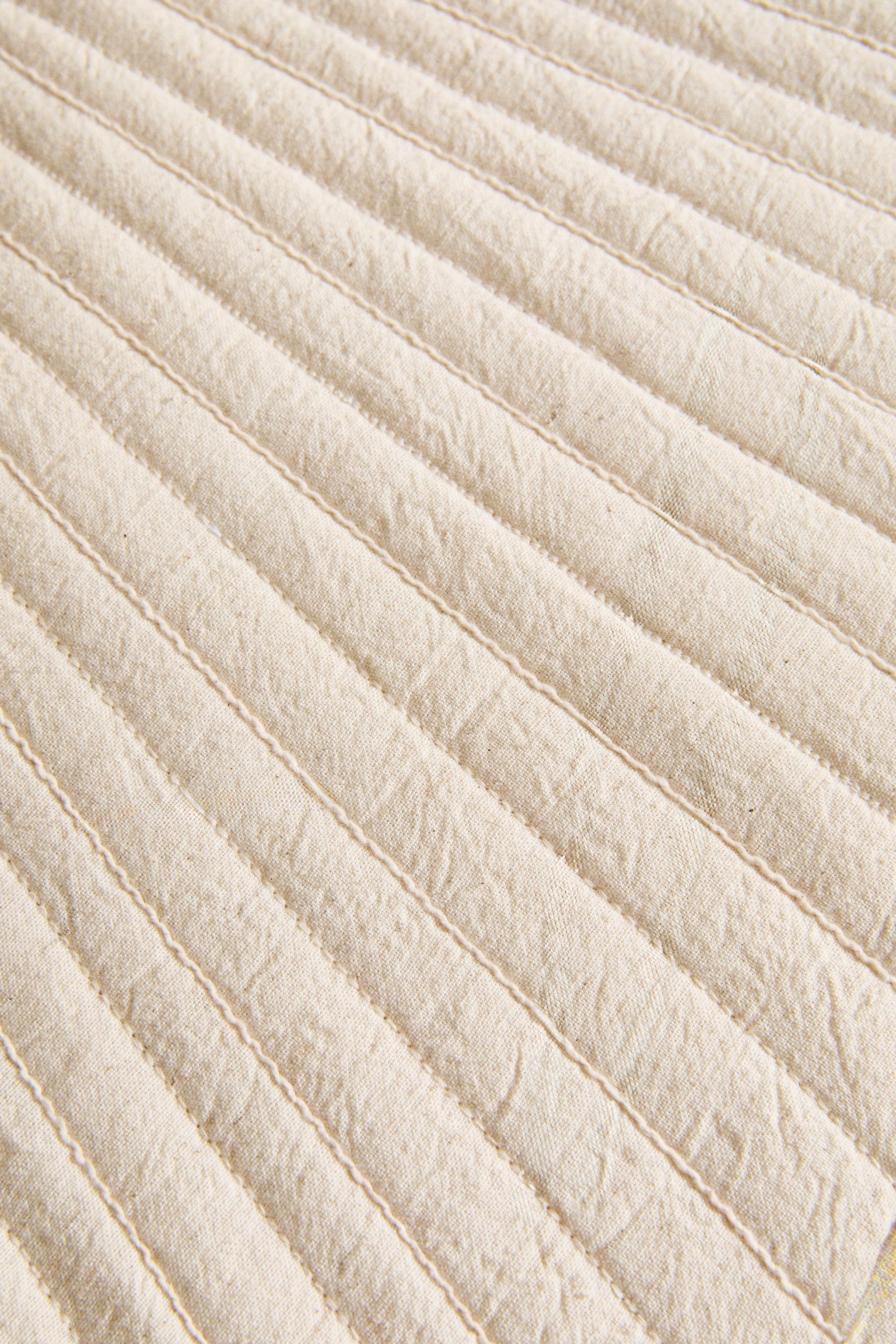 QUILTED FISH PLACEMAT